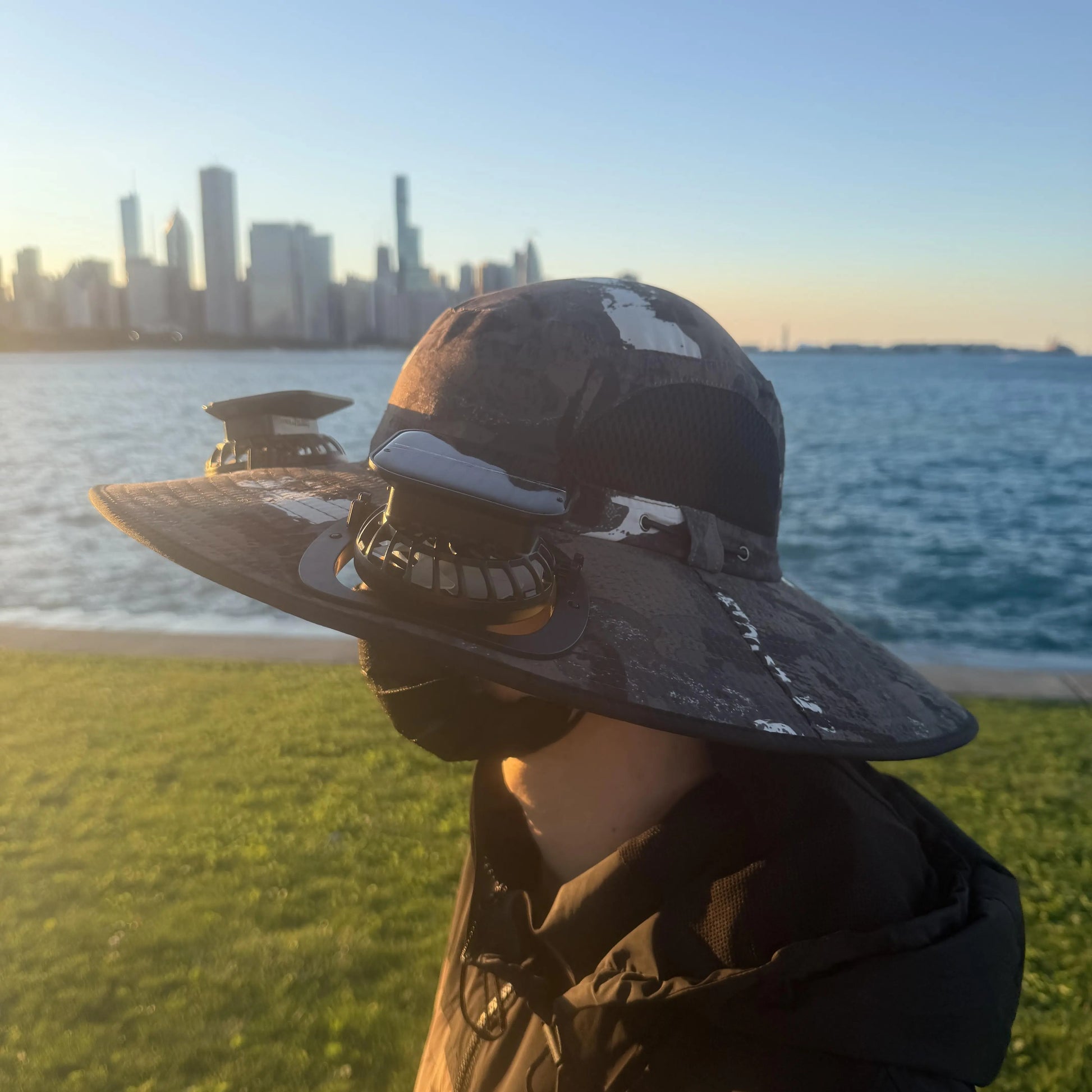 2026 NEW Cooling hat,Suitable for outdoor work, sports,camping, hiking, beach, sun protection hat,suitable for both men and women. Providescoolness and sun protection in summer.golfhat,Reconfigurable fan Adjustable Sun HatLightweight Sun Hat