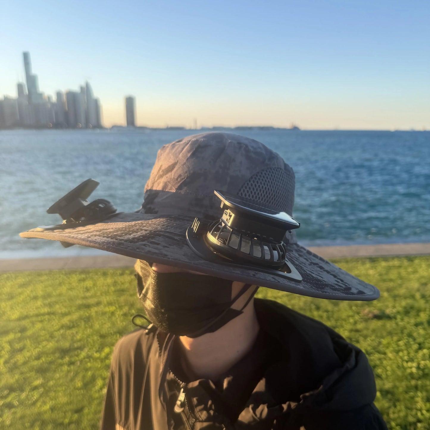 2026 NEW Cooling hat,Suitable for outdoor work, sports,camping, hiking, beach, sun protection hat,suitable for both men and women. Providescoolness and sun protection in summer.golfhat,Reconfigurable fan Adjustable Sun HatLightweight Sun Hat